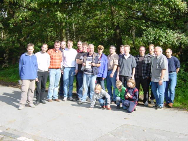 Teilnehmer des Peilwettbewerbes am 3.10.04